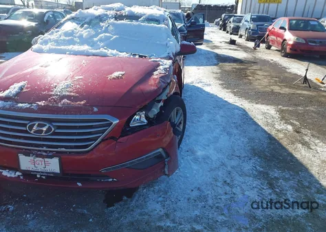 2015 Hyundai Sonata Se z USA, uszkodzony, nr VIN 5NPE24AF0FH136084